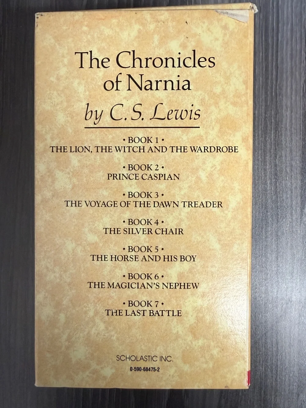 C.S. Lewis The Chronicles of Narnia 7-Book Paperback Box Set Scholastic